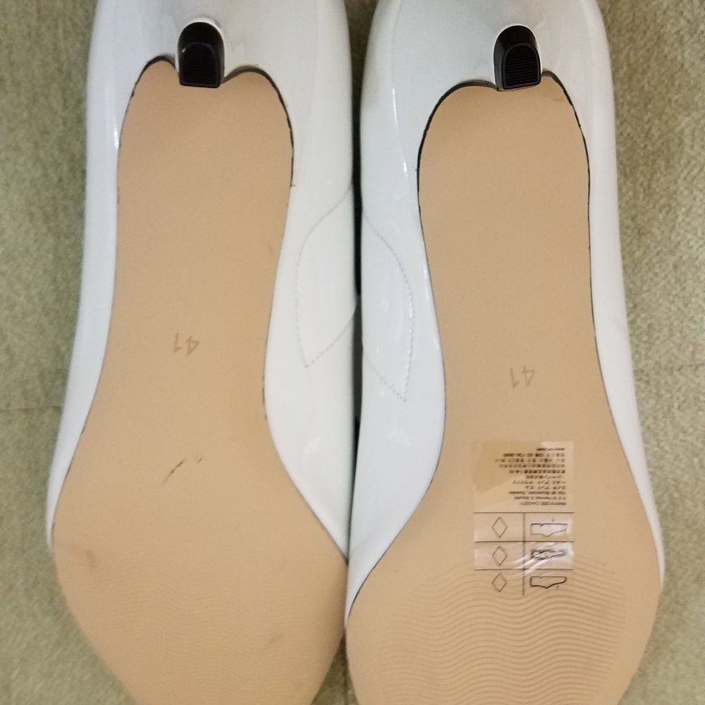 H&M White Patent Booties Ankle Boot Heels Shoes NWT EU 41 US 9 9.5 - Picture 3 of 5